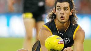 Taylor is related to kevin m walker and kenneth a walker as well as 1 additional person. Taylor Walker Makes Slow Progress With Knee Injury The Courier Mail