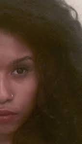 Ruth Marley's Instagram, Twitter & Facebook