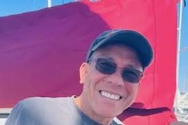 Missing sailor found after a month lost at sea