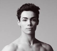 Online Ballet Training with Isabella McGuire Mayes