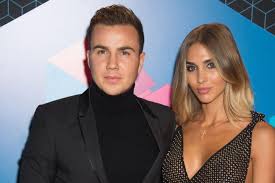 Marcel hirscher und laura moisl werden bald eltern. Ann Kathrin Gotze Witzelt Auf Instagram Uber Ehe Alltag Gala De
