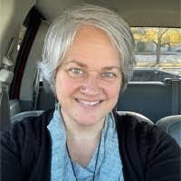 Donna Louisa's Instagram, Twitter & Facebook