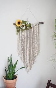 Schmuckend Und Praktisch Wandteppiche With Images Diy Wall Diy Wall Decor Yarn Wall Art