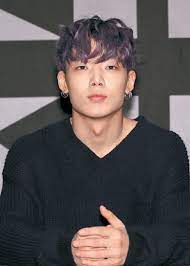 Kim ji won (김지원), popularly known as bobby, is a south korean rapper and model. Bobby To Perform At Lol Tourney