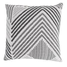 Better Homes Gardens Decorative Throw Pillow Chevron 18 Walmart Com Throw Pillows Decorative Throw Pillows Pillows