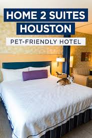 Clean And Modern Rooms At The Pet Friendly Home2 Suites Energy Corridor In Houston Texas Travel Pockets In 2020 Magical Vacations Travel Suites Modern Room