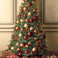 Doch welche traditionellen weihnachtsgerichte gibt es eigentlich in deutschland? Wie Kann Man Den Tannenbaum Schmucken 49 Deko Ideen Mit Weihnachtsschmuck