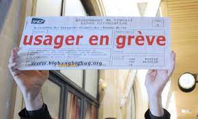 La grève perlée de trois mois à la sncf s'annonce très suivie. Petition Manifestation Des Usagers Sncf En Colere En Gare D Ales Et De Nimes
