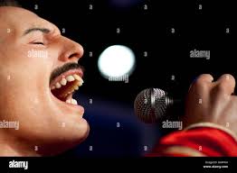 Freddie mercury hi-res stock photography and images