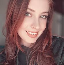 Monique Roche's Instagram, Twitter & Facebook