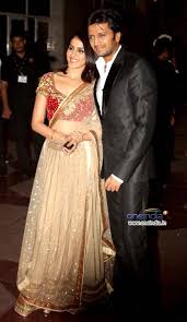 Newly Married Genelia D Souza And Ritesh Deshmukh At Esha Deol Bharat Takhtani Pre Wedding Indian Women Fashion Genelia D Souza Indian Wedding Deco
