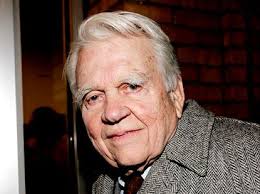 To the right is an aerial view and pictures of andy. Andy Rooney Signs Off 60 Minutes After 30 Years As America S Curmudgeon Complaining To The End New York Daily News