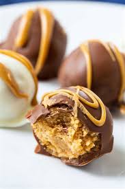 The main difference is that these peanut butter truffles are completely coated in chocolate, instead of just 3/4 of the way. Buck Eye Truffle Buck Eye Truffle Buckeye Chocolate Peanut Butter Truffle They Re A Delicious Peanut Butter Truffle Dipped In Menn Nang