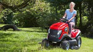 Best Ride On Lawn Mower Uk 2021 Reviews Of Small To Large Sit Ons