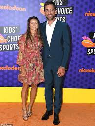 Danica patrick and husband paul hospenthal. Aaron Rodgers And Danica Patrick Buy 28million Malibu Mansion From Robbie Williams Readsector