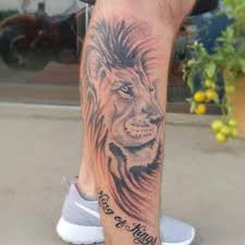 65 Tatuagens De Leao Impressionantes Fotos Incriveis Considere uma fila de borboletas ou mesmo uma borboleta gigante ao como pode ver, há muitas coisas belas que pode tatuar na coxa, depende somente dos seus gostos pessoais. 65 tatuagens de leao impressionantes