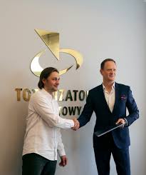 Andrzej michał bargiel (polish pronunciation: Andrzej Bargiel Ambasadorem Nalezacej Do Totalizatora Sportowego Marki Lotto Wspolprace Rozpoczyna Lottobargielchallenge 4outdoor