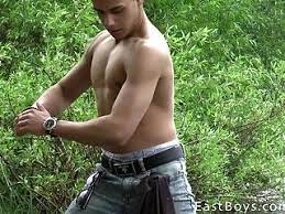 Безумные подростки рокко 8 (2015) rocco's psycho teens 8. Caravan Boys 2015 Handjob Pyotr Tomek Hotntubes Com