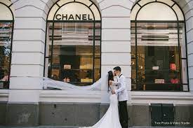 Brighton beach is a great wedding photo shoot location for people looking for a unique beach photography setting. Top 20 Wedding Photo Locations In Melbourne 2021 Tree Studio