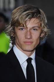 Alex Pettyfer Formalsurferhairb Surfer Hairstyles Surf Hair Boys Haircuts