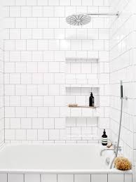 Pin Von Jannik Emmerich Content Crea Auf Interior Bathrooms And Toilets Skandinavisch Wohnung Duschnische Kleines Bad Renovieren