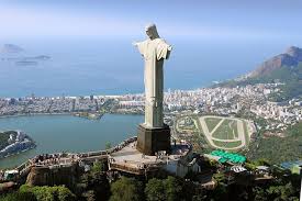 Está situada a 709 metros sobre el nivel del mar. Cristo Redentor Carioca E Morador Do Rio Pagam Meia Em Outubro