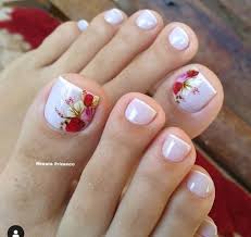 A continuación te daré algunas detalles que podrás realizarte si quieres decorar tus uñas de manera fácil y que se vean bonitas. Decoracion Unas Pies Disenos De Unas Pies Unas Pies Decoracion Arte De Unas De Pies