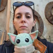 Jingle Wars by R. Holmes, Veronica Eden