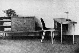 Join skinner for a huge auction of 20th century design items including some gems like tiffany lamps, a wegner chair, platner table. Lost Furniture Design Classics Case Furniture By Eero Saarinen And Charles Eames 2 Smow Blog
