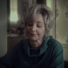 Connie Prince's Instagram, Twitter & Facebook