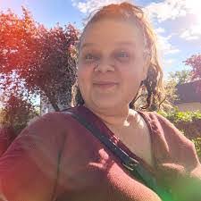 Danielle Sudan's Instagram, Twitter & Facebook