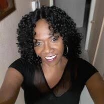 Sandra Dennis's Instagram, Twitter & Facebook