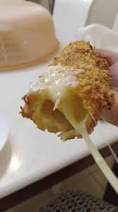 Saya salutkan luaran corn dog ni dengan serbuk roti supaya lebih rangup. Lebih 25k Shares Wanita Ini Kongsi Resepi Corn Dog Korea Viral