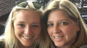 LI college kids join in viral Thanksgiving prank