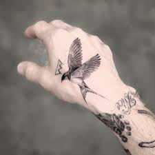 Female Bird Tattoo On Hand Bird Tattoos Bird Tattoos Flower Tattoo Designs Little Tattoos Feather Tattoos Incredible Tattoos Lace In 2020 Bird Tattoos For Women Bird Tattoo Men Tattoos For Guys
