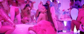 You Like My Hair Gee Thanks Just Bought It Gif Https Encrypted Tbn0 Gstatic Com Images Q Tbn 3aand9gcro0jlcssid3fc5rr9suzocspxjweg4ypj4bg Usqp Cau