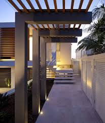 Check out these exquisite modern pergola design ideas for inspiration. Beautiful Pergola Designs That Perfectly Frame These Modern Houses