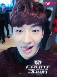 Son Ho Young 손호영