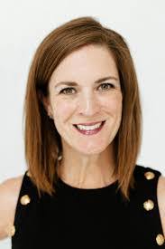 Lori Acuna's Instagram, Twitter & Facebook