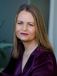 Leadership Lesson: Laura Oliphant, Founder of Stand