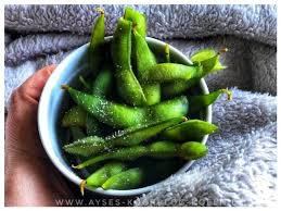 Edamame Selber Zubereiten L Wie Isst Man Edamame In 2020 Edamame Herzhafte Snacks Foccacia Rezept