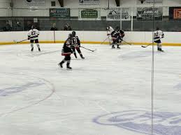 The U15A BFL Queens travelled to Two Harbours to play an exhibition series  this weekend. Their first game Saturday afternoon was against Alexandria  the Queens won 4-3. 🥅Abbey Petersen 🚨 Catherine Cain