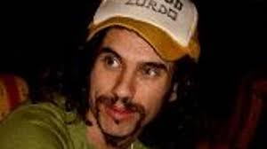 Macaco hace vibrar Pirineos Sur