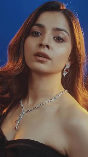 mahima makwana sexy look 