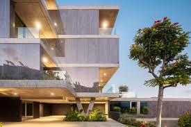 Galeria De La Belleza Del Marmol En Interiores Y Fachadas 18 In 2020 Architecture Facade Amazing Architecture