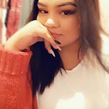 Sharon Rios (@sgitttzel)