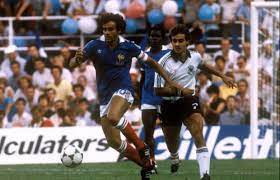 En 1982, je suis un jeune homme plein de sympathie révolutionnaire pour la rda et les jeunes gens en colère de la rfa. 8 Juillet 1982 France 3 3 Rfa 4 5 Tab Demi Finale De Coupe Du Monde