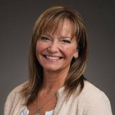 Elise Kirkpatrick's Instagram, Twitter & Facebook