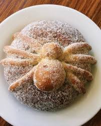 17 Genios Que Llevaron El Pan De Muerto A Niveles Insospechados En 2020 Pan De Muerto Pan De Muerto Relleno Kiwilimon Recetas Comida