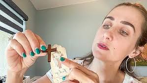 Amazon.com: WE Memorial Key Chain favor 12PCS Our Lady of  Guadalupe/Recuerdos para Novenario Aniversario (white) : Home & Kitchen